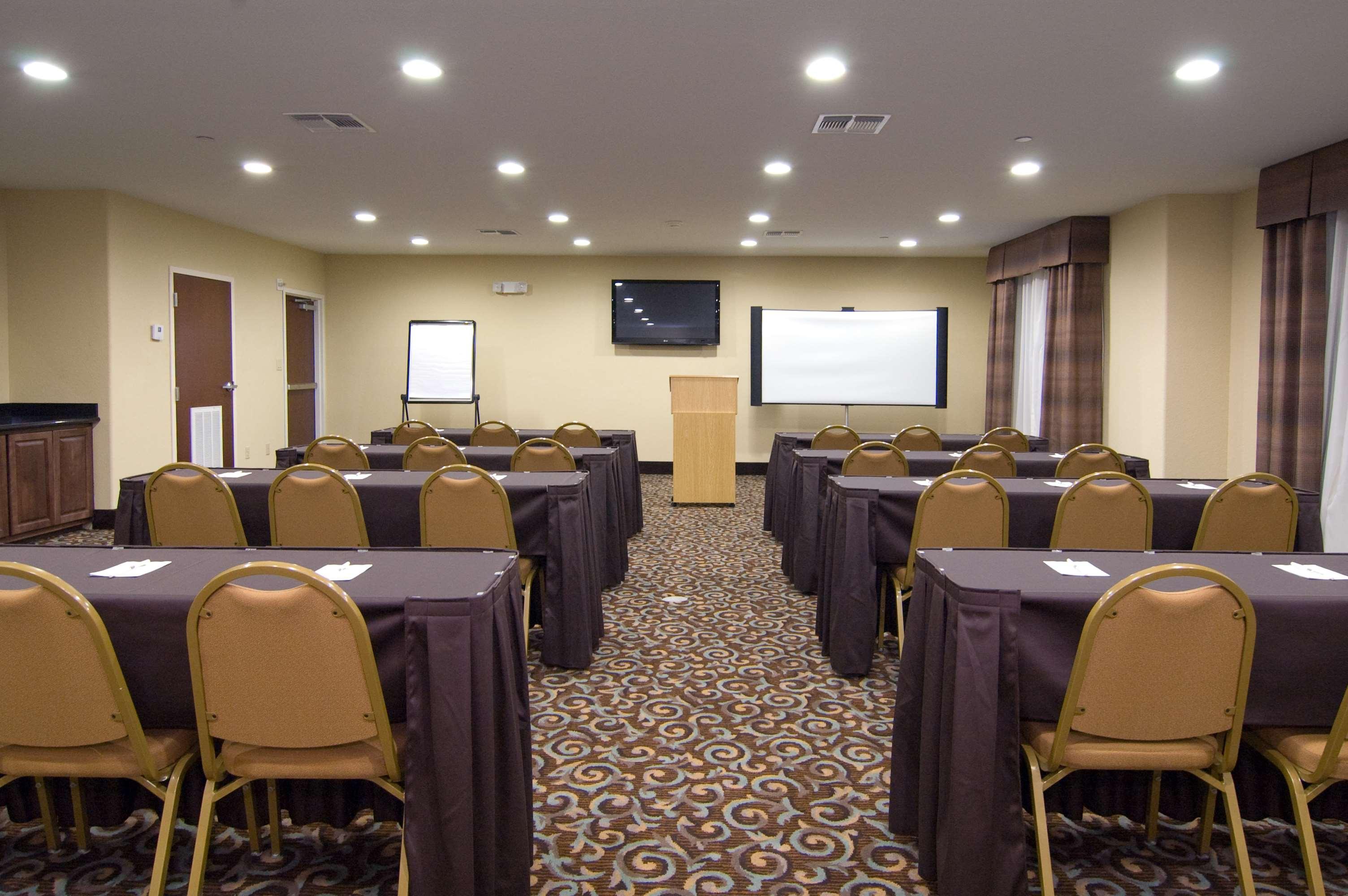 Best Western Bastrop Pines Inn Kemudahan gambar